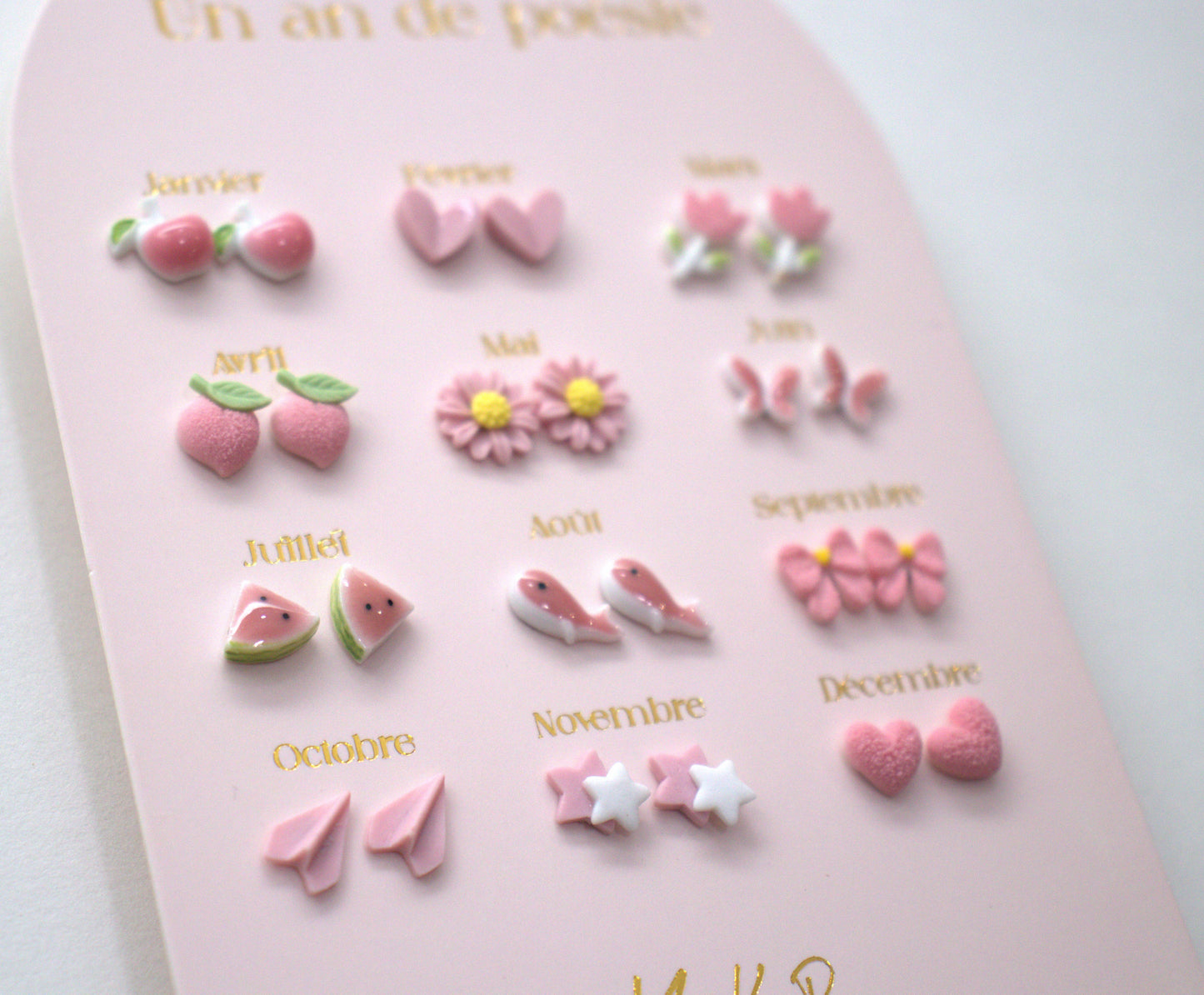 Orecchini Bambina - Un anno di poesia rosa